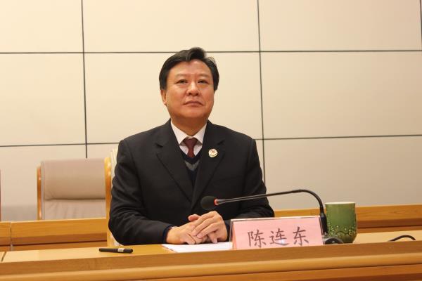 3漯河市检察院党组书记、检察长陈连东出席会议并作表态发言。